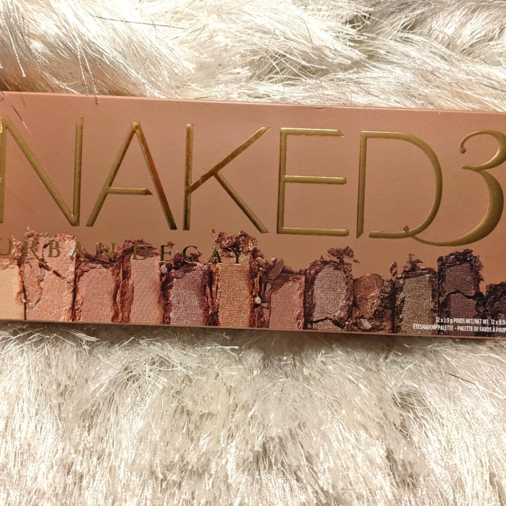 Urban Decay Naked 3 Eyeshadow Palette NIB